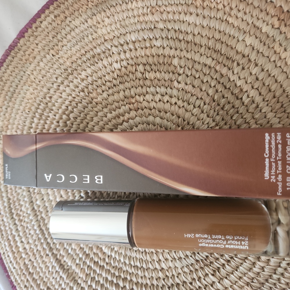 BECCA Ultimate Coverage 24 Hour Foundation TRUFFLE 6W2